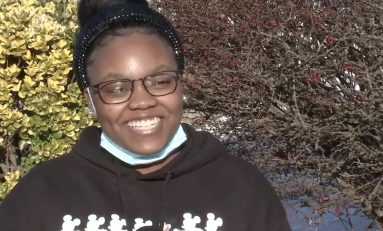 17-Year-Old Shanya Robinson-Owens Receives $1M in Scholarships From 18 Colleges