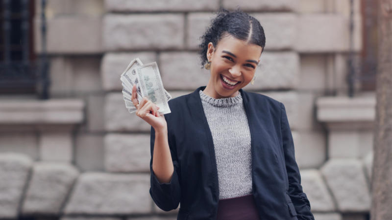 Black Women In Georgia To Receive $850 A Month Through Income Pilot Program