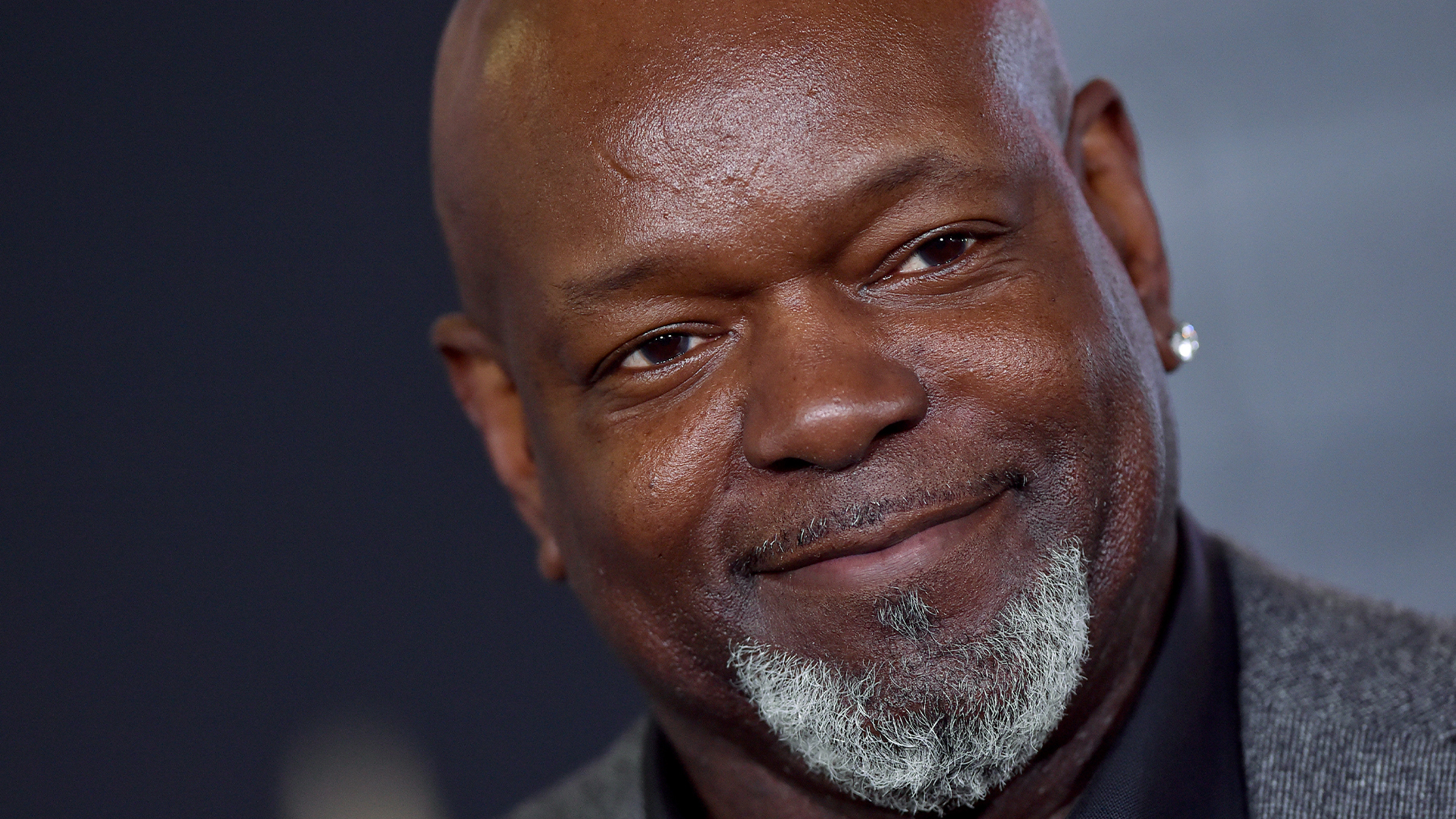 Investors Sue After NFL Legend Emmitt Smith's Failed Las Vegas Restaurant Opening Allegedly Led To A Loss Of $67M